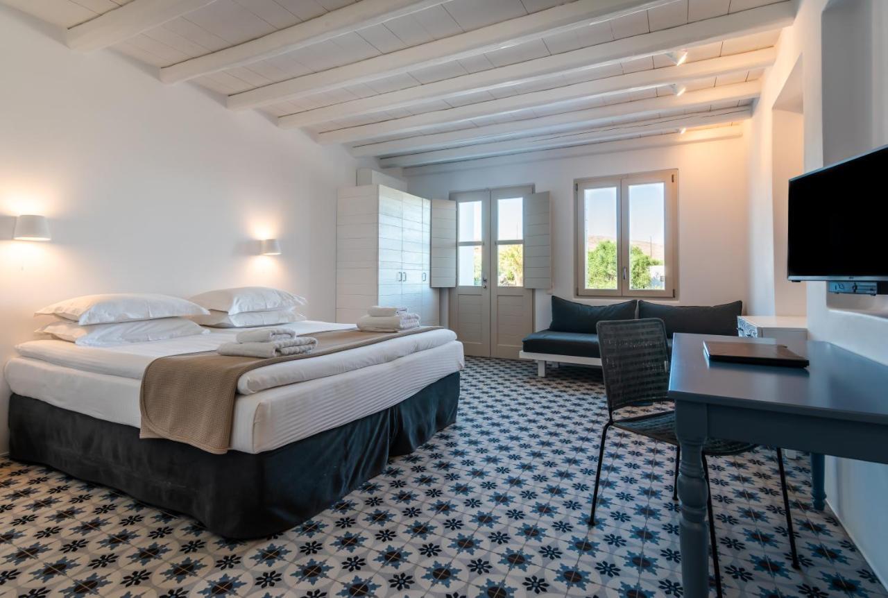 Milia Gi Suites Pollonia Ngoại thất bức ảnh