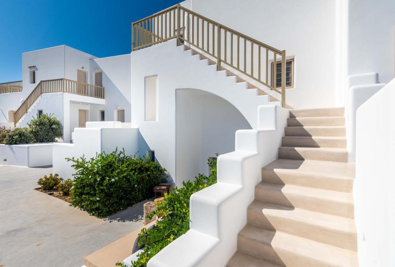 Milia Gi Suites Pollonia Ngoại thất bức ảnh