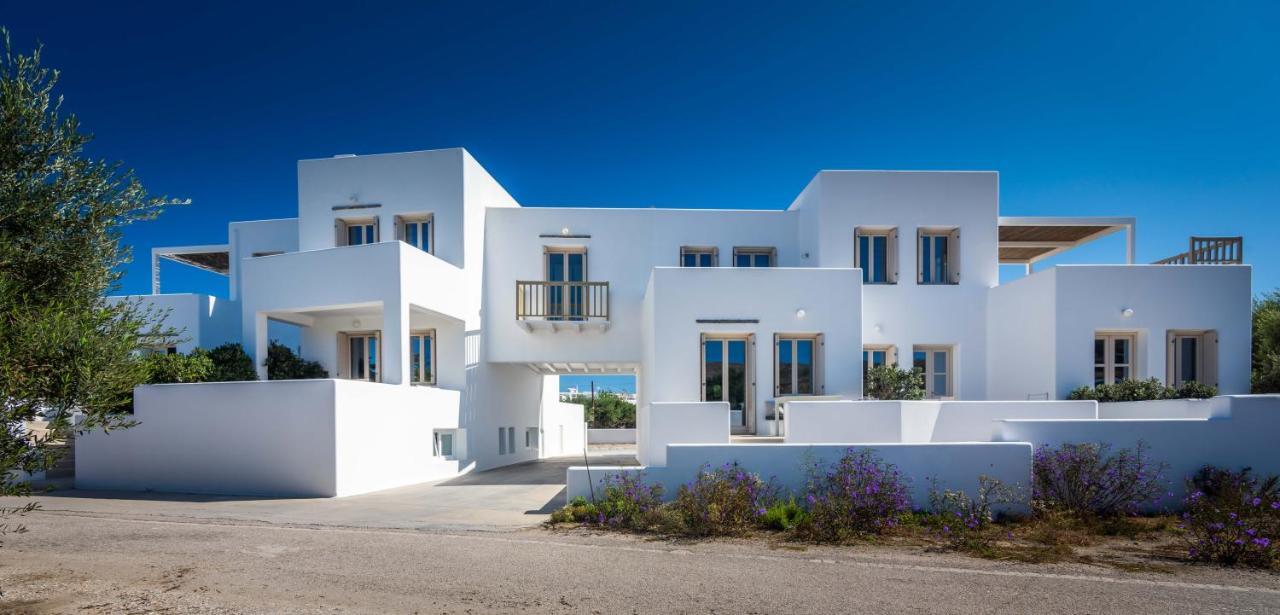 Milia Gi Suites Pollonia Ngoại thất bức ảnh
