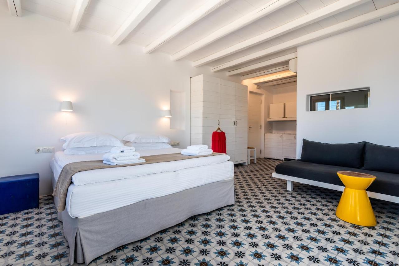 Milia Gi Suites Pollonia Ngoại thất bức ảnh