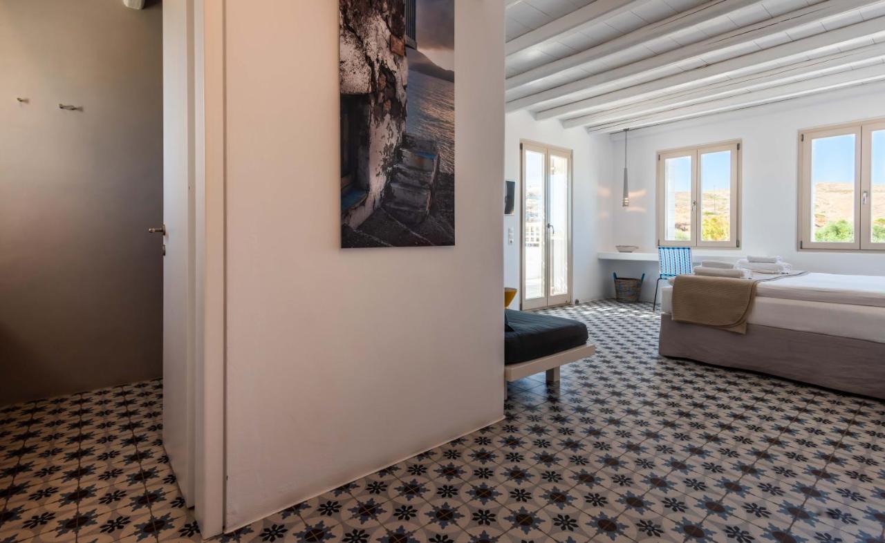 Milia Gi Suites Pollonia Ngoại thất bức ảnh